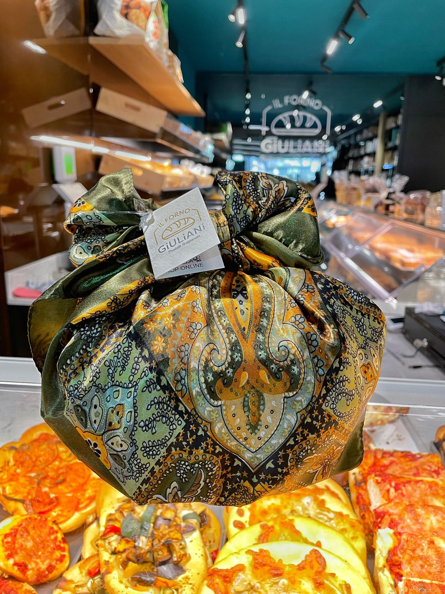Panettone con Foular