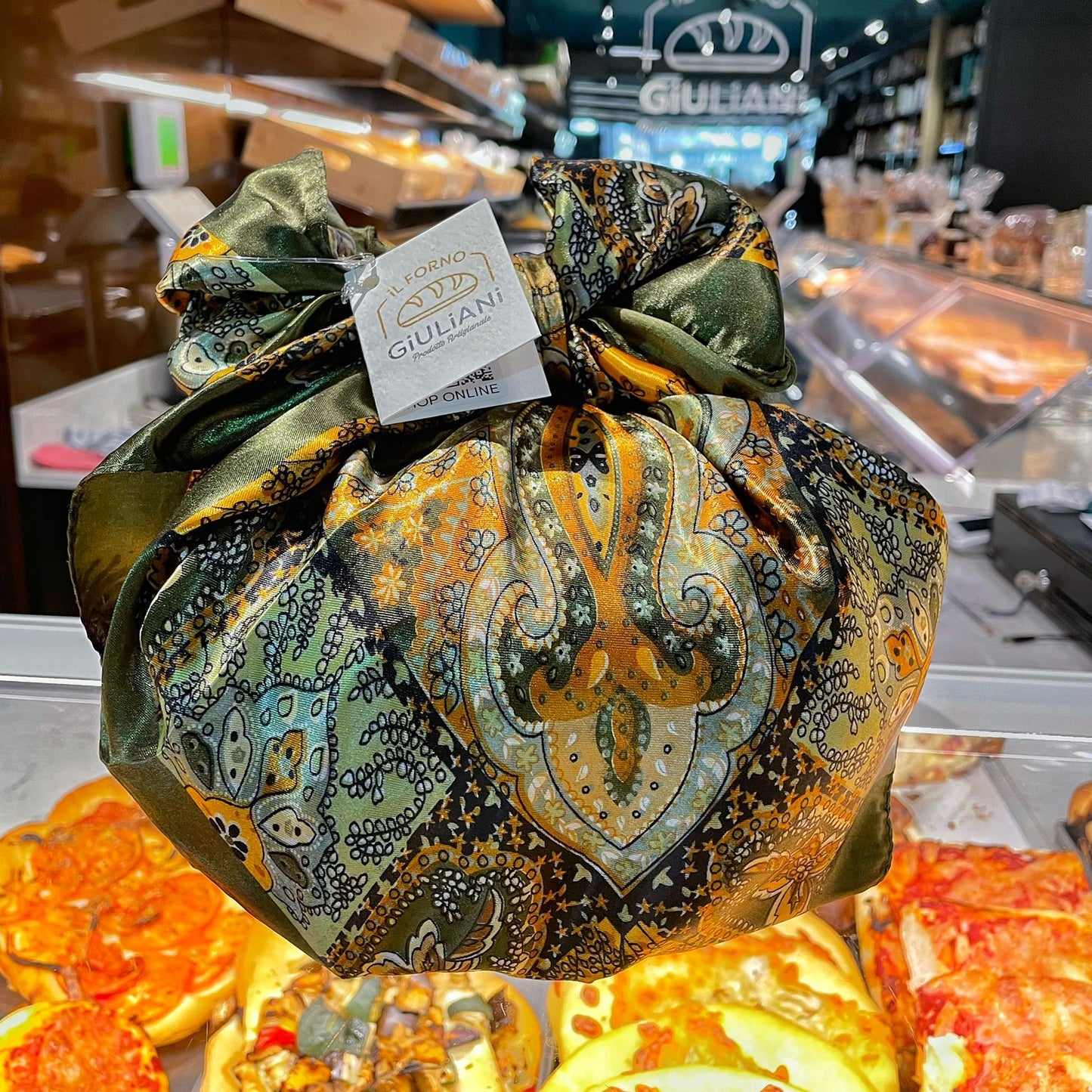 Panettone con Foular